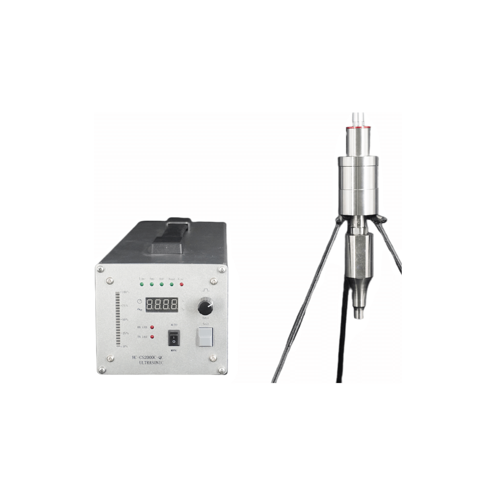 Ultrasonic generator with its transducer and horn for tube welding