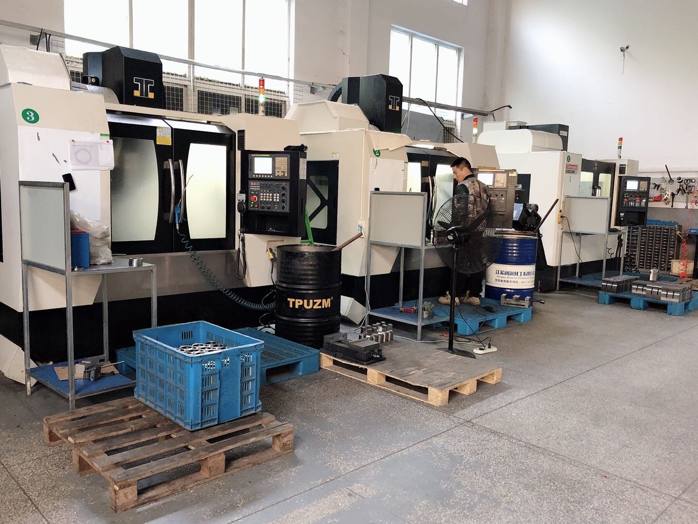 CNC machining of ultrasonic probe bodies
