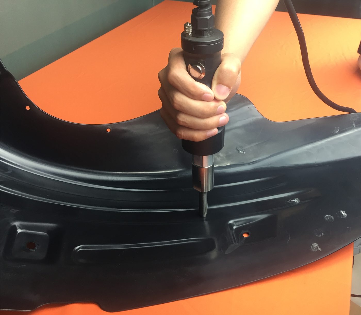 Ultrasonic handheld weld result on plastic