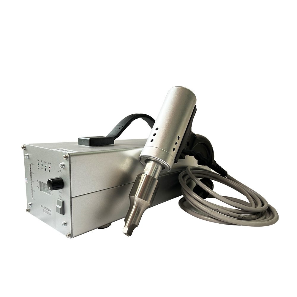 Handheld ultrasonic welder