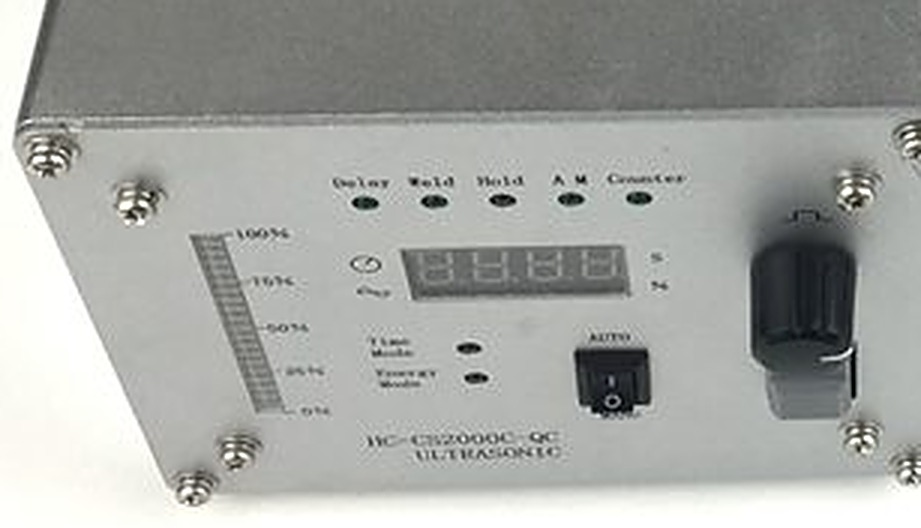 Front panel of the ultrasonic generator with weld time, hold time, amplitude display and counter
