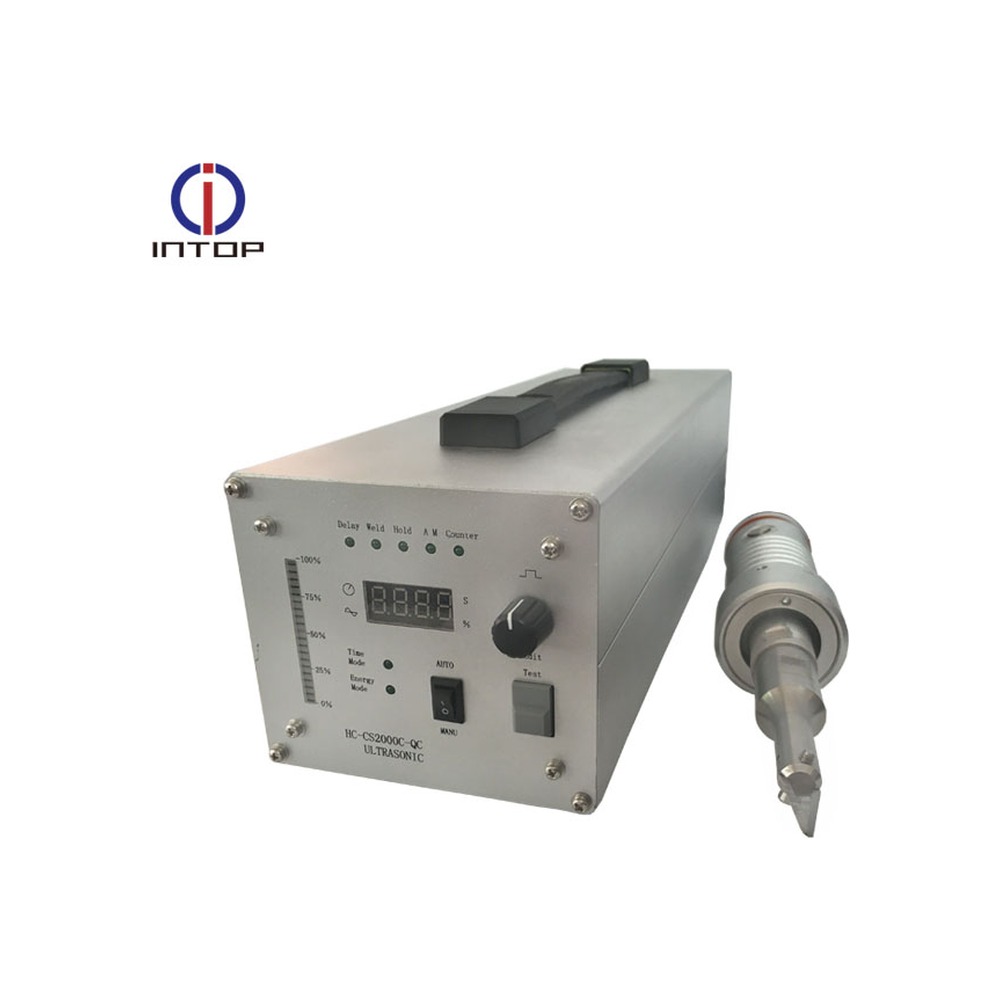 Generator, transducer and cutting knife supplied as a matched set