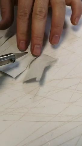 Handheld knife trimming fabric
